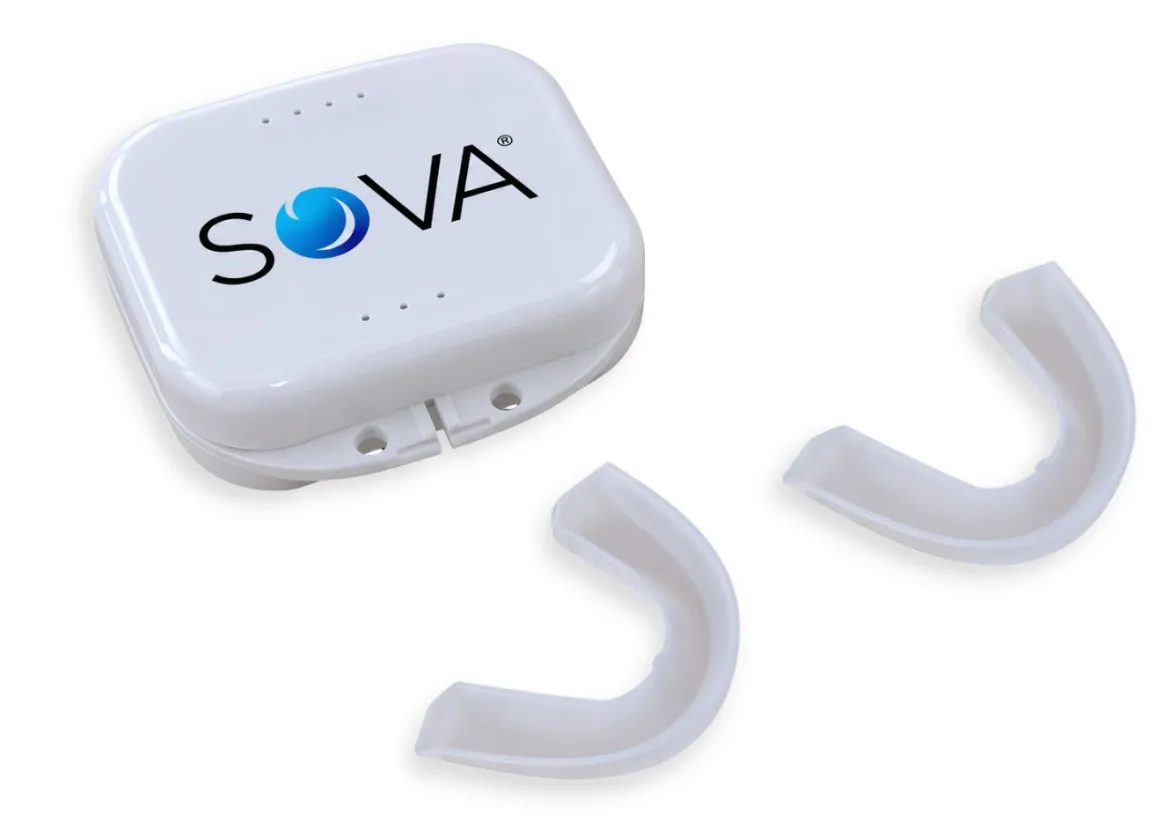 SOVA Whitening Tray + Case